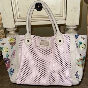 Betsey  Johnson butterfly/ rose purse with insert.